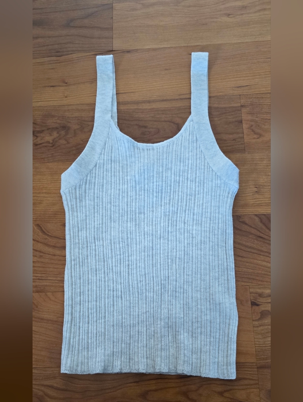 NEW!! American Eagle Outfitters Ribbed Scoop Tank - Light Gray Sz S
